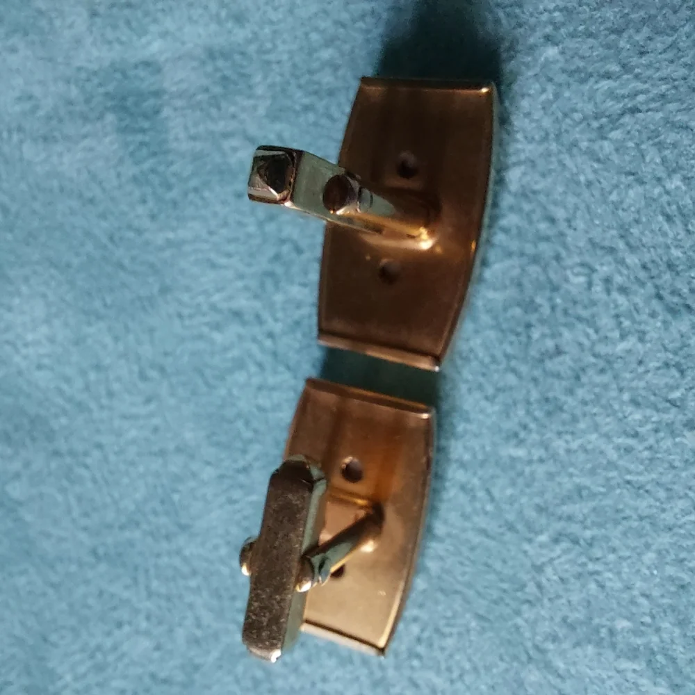 Vintage Anson Rotary Intl. Goldtone Metal Cufflink & Tie Clip Set Estate Jewelry